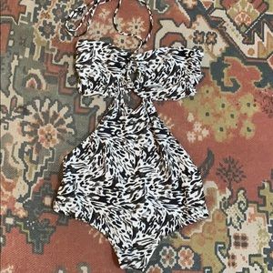 MIKOH NWT MEDIUM ONE PIECE BIKINI SWIMSUIT